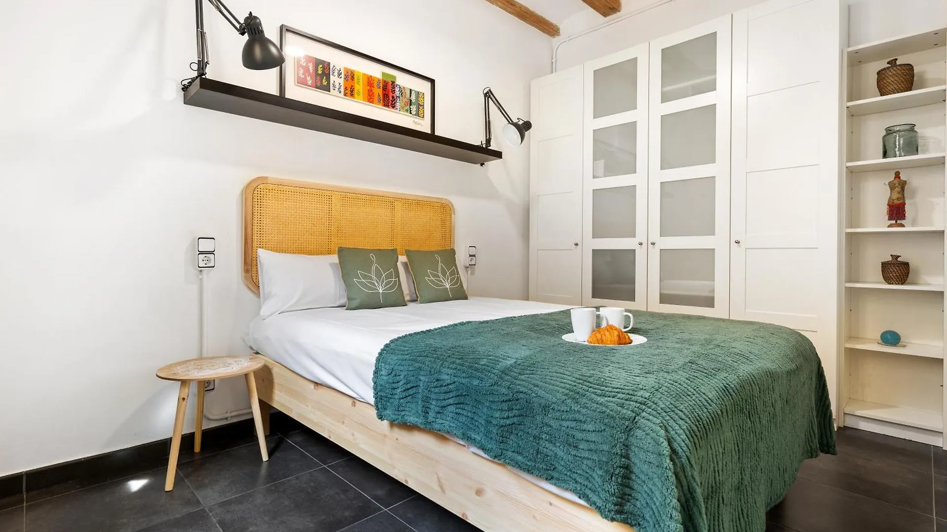 Lodging Apartments Almirall Beach 22 Barcelona